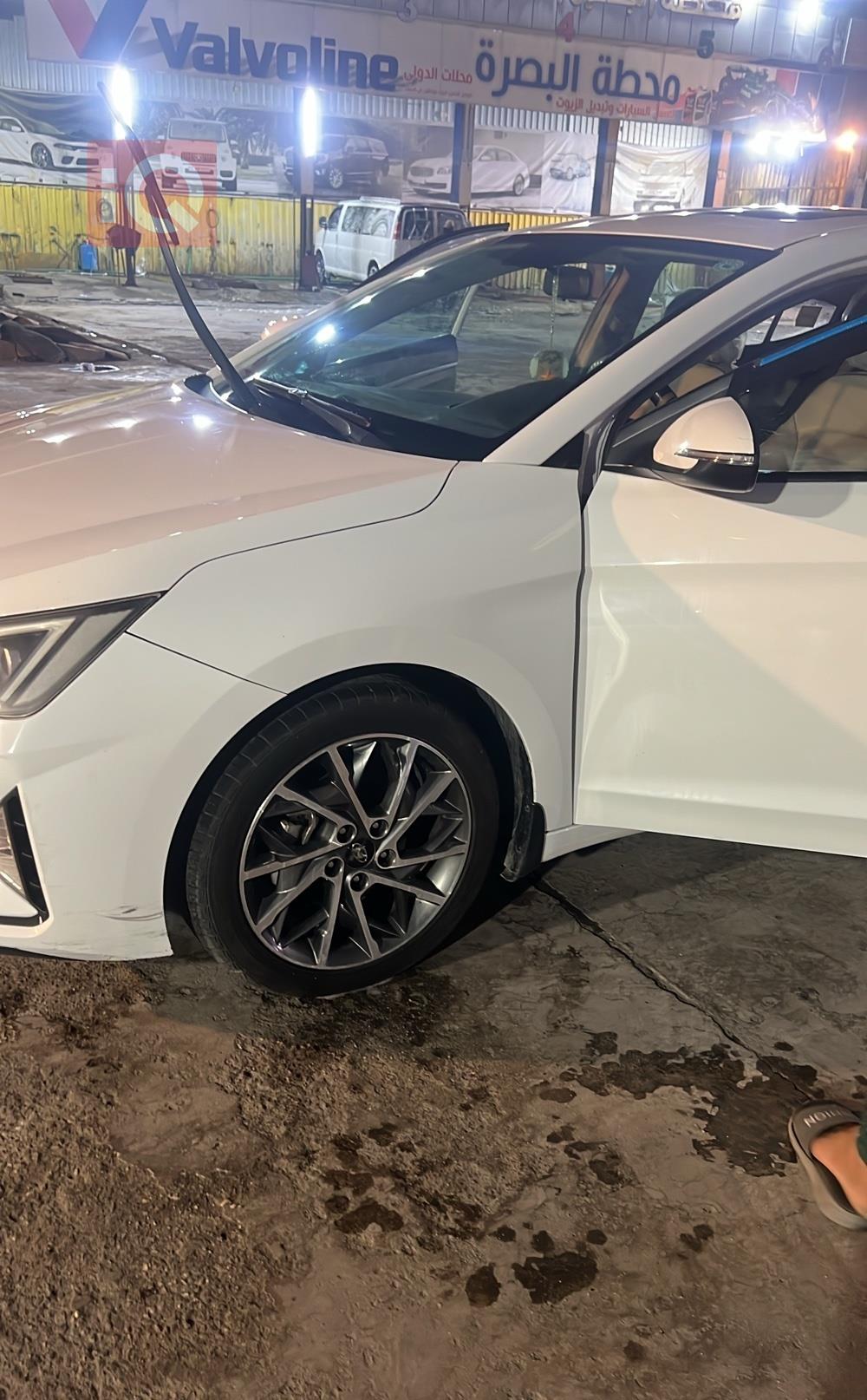 هيونداي النترا